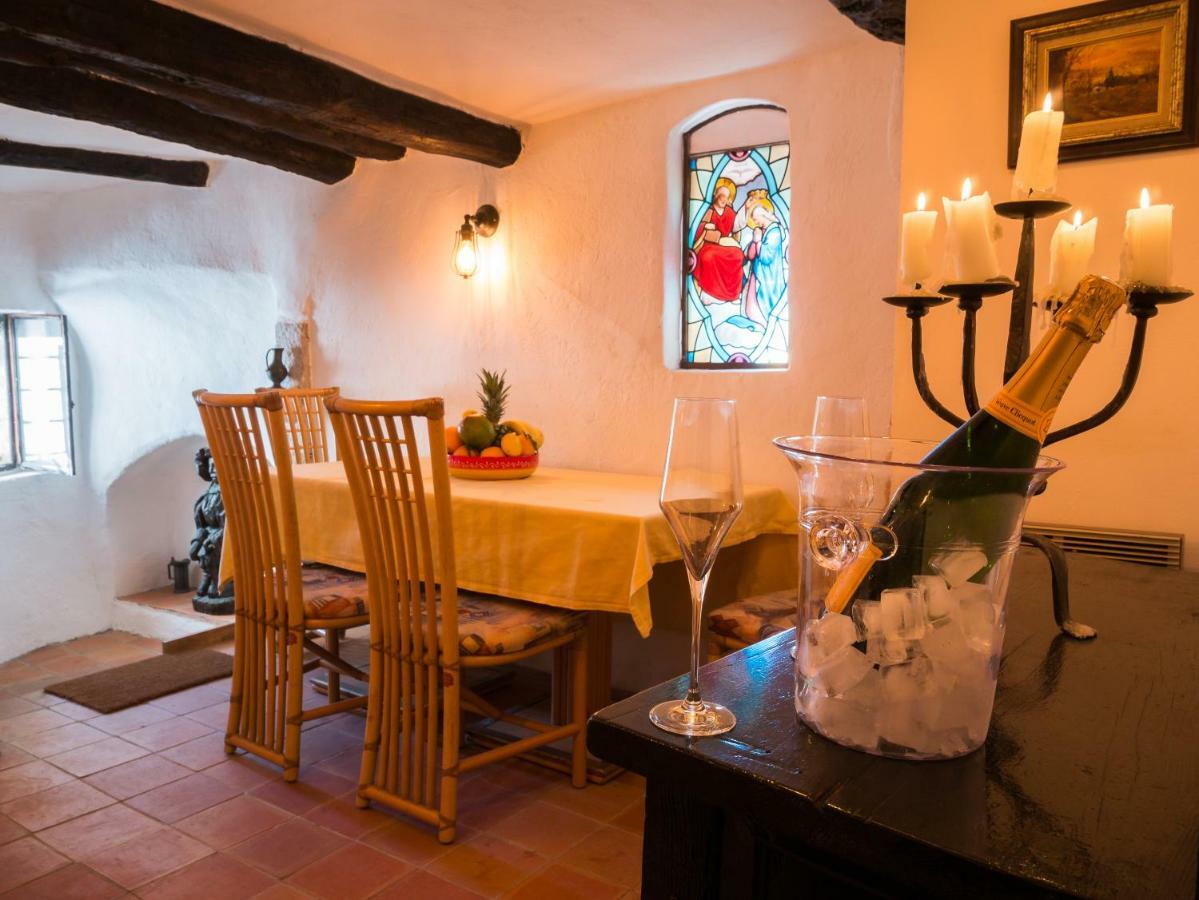 Eze Monaco Middle Of Old Town Of Eze Vieux Village Romantic Hideaway With Spectacular Sea View Èze Exterior foto
